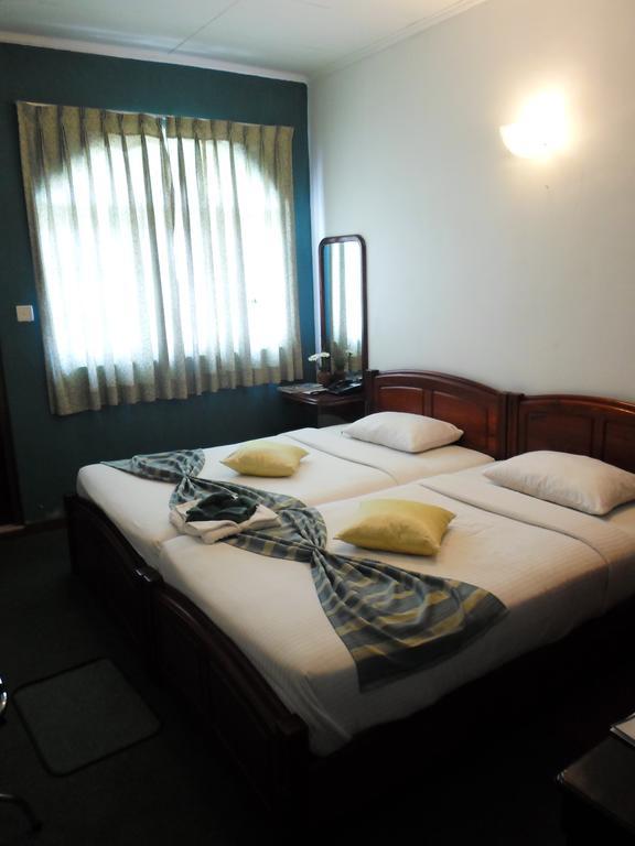 Binota Hotel Nuwara Eliya Kamer foto