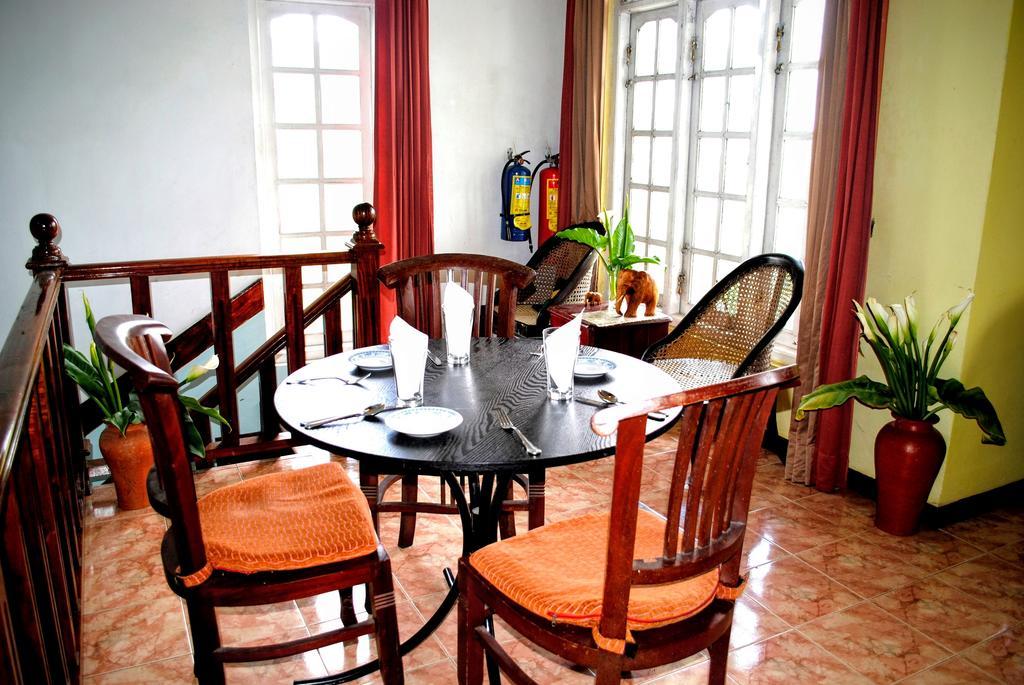 Binota Hotel Nuwara Eliya Buitenkant foto